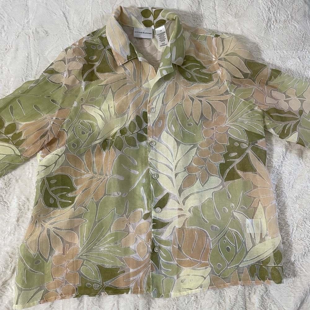 Sheer Leafy Buttonup